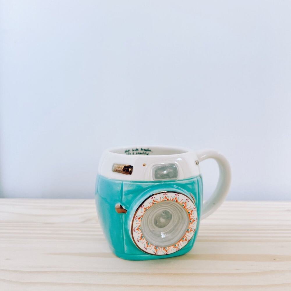 Camera Folk Art Mug Natural Life - Never Used
